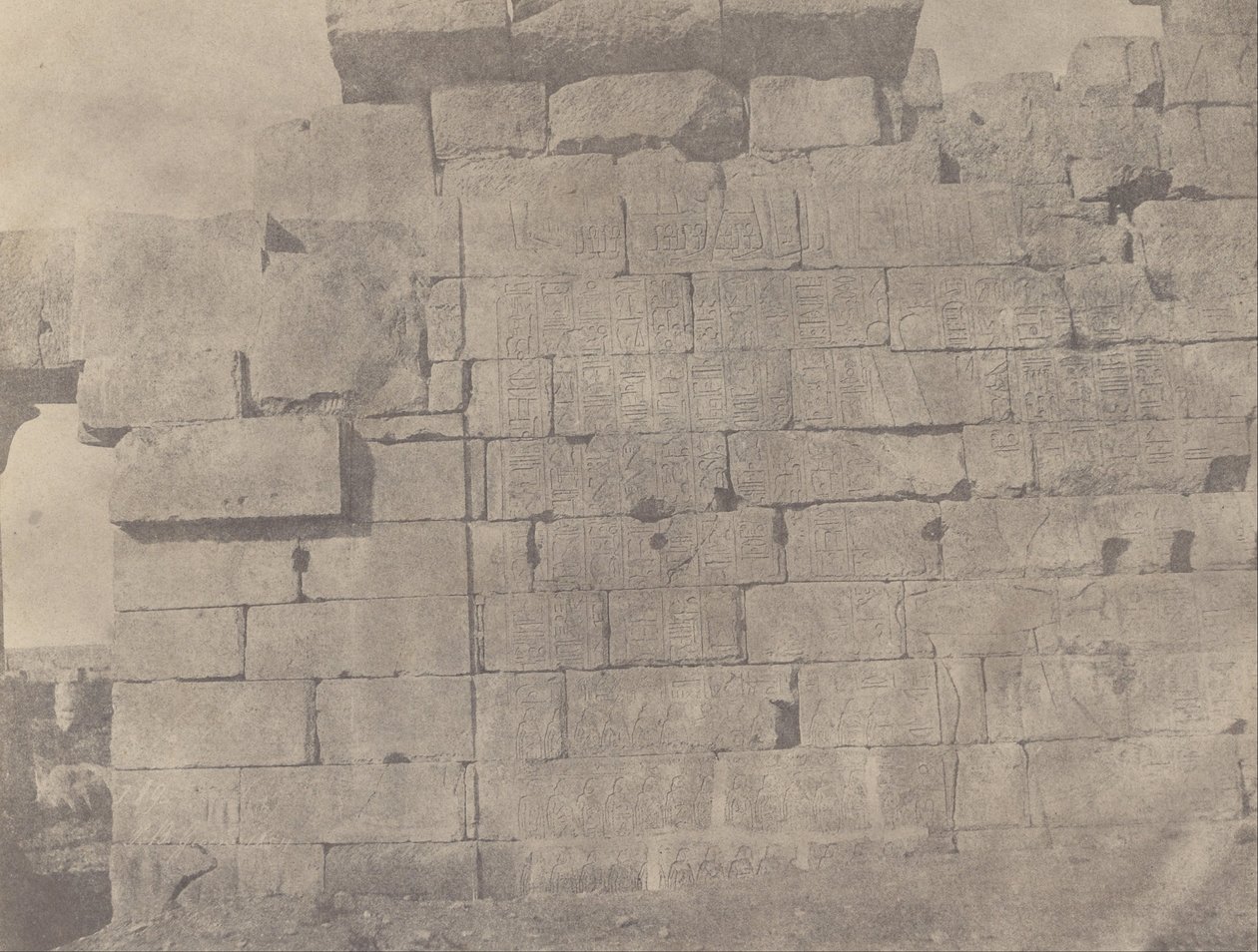 (Karnac, Quarto hipostilo, parede sul (fora)) de John Beasly Greene