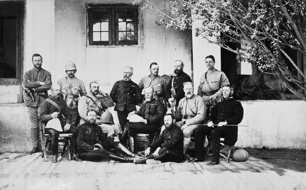 Retrato de grupo de soldados na 2ª Guerra do Afeganistão, Kooram, 1879 de John Burke