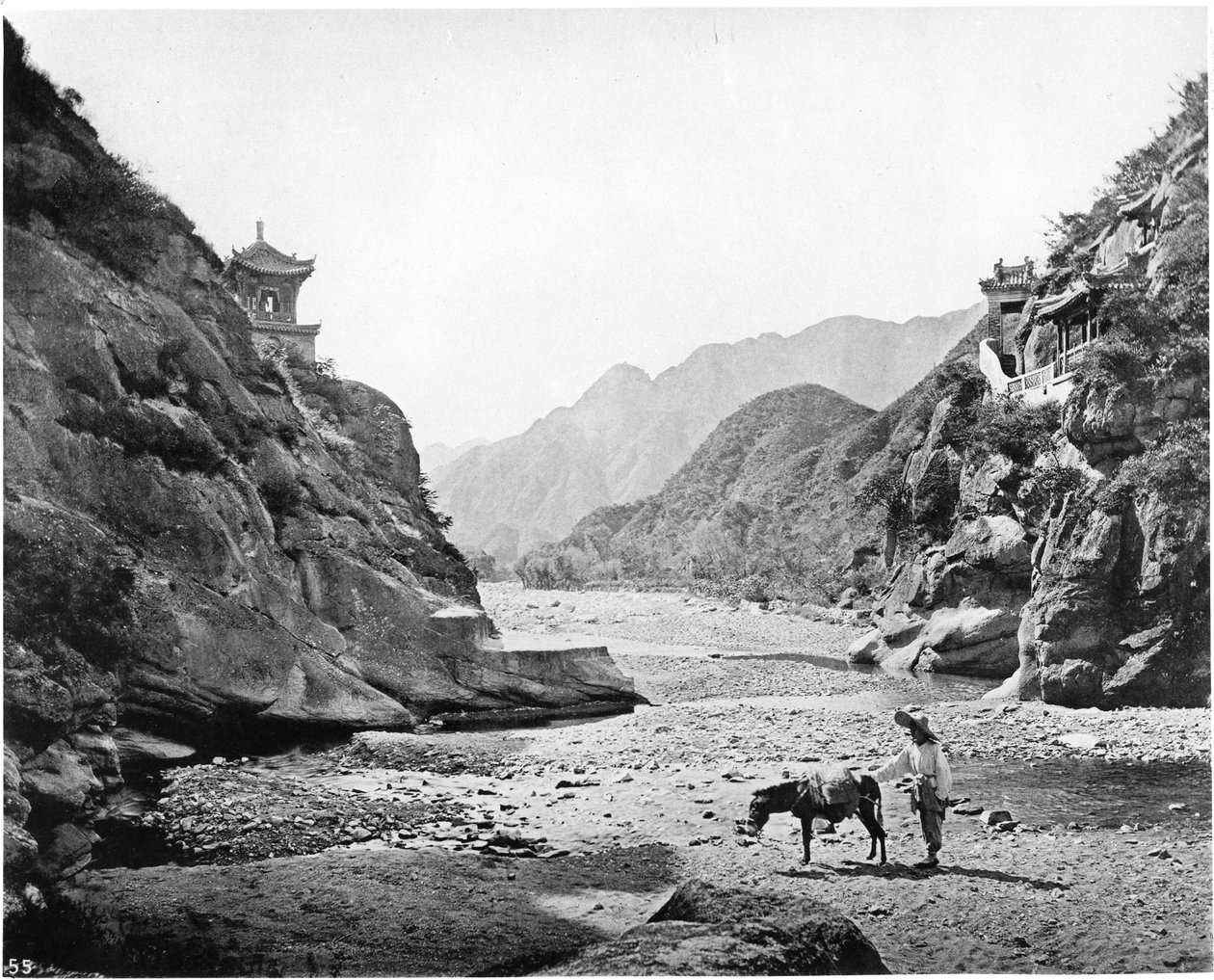 O Passo de Nankow, c.1867-72 de John Thomson