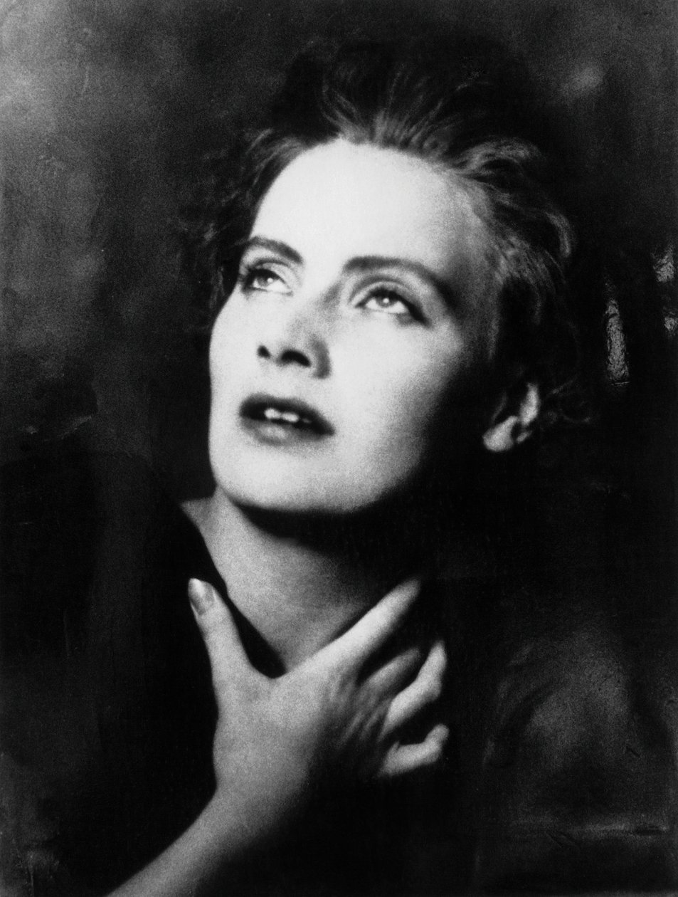 Retrato de Greta Garbo, nome artístico de Greta Lovisa Gustafsson (1905-1990), atriz sueca, fotografia de Arnold Genthe (1869-1942) de 1925, estampa de sais de prata de Walter Charles Mills