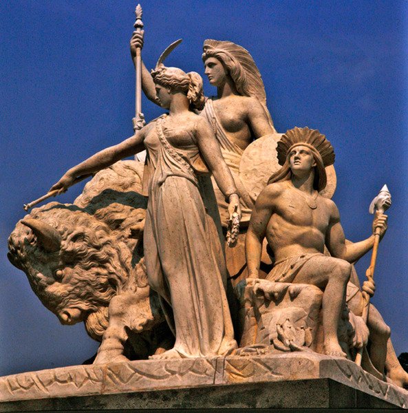 América, grupo de esculturas do Albert Memorial de John Bell