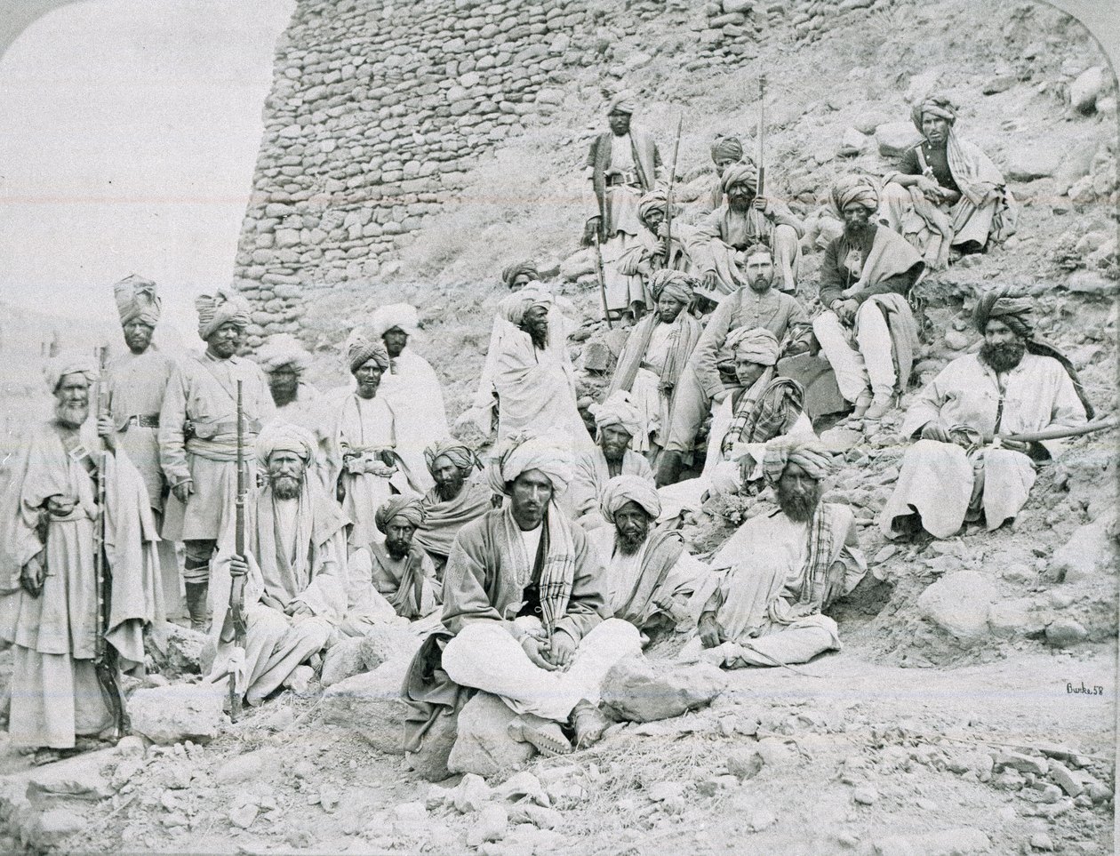 Khyber Chiefs and Khans, Jamrud Fort, North West Frontier, 1878 cerca de de John Burke