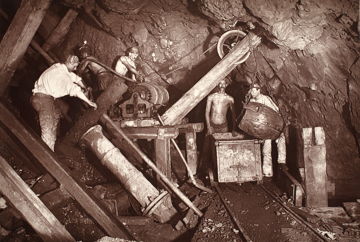 Motor Shaft at the 406, Cook