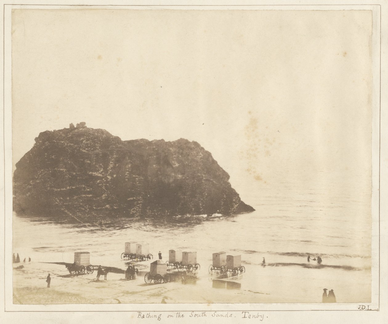 Tomar banho nas areias do sul, Tenby. de John Dillwyn Llewelyn