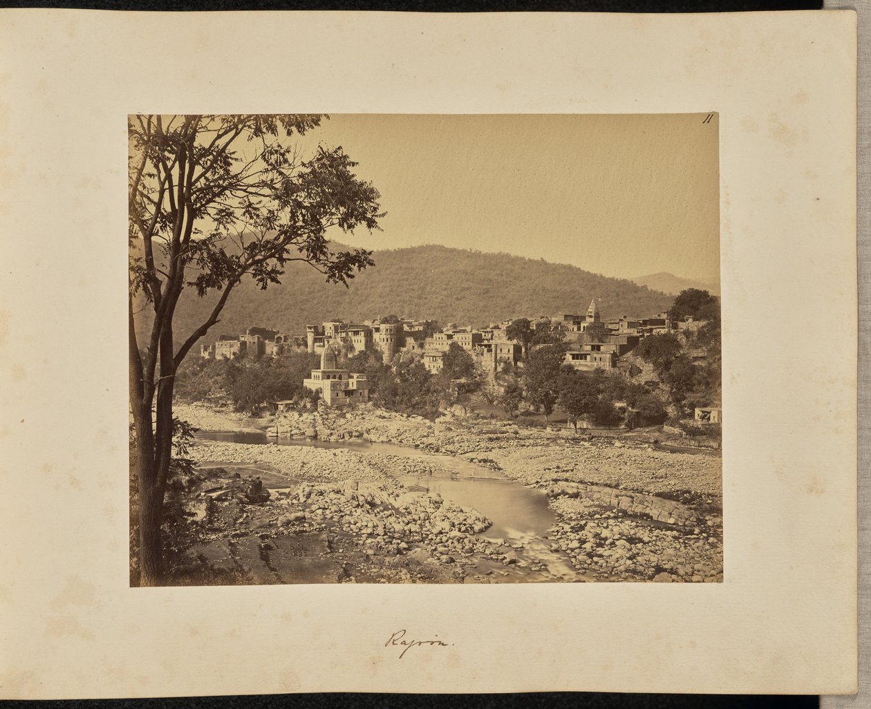 Rajoori de John Edward Saché