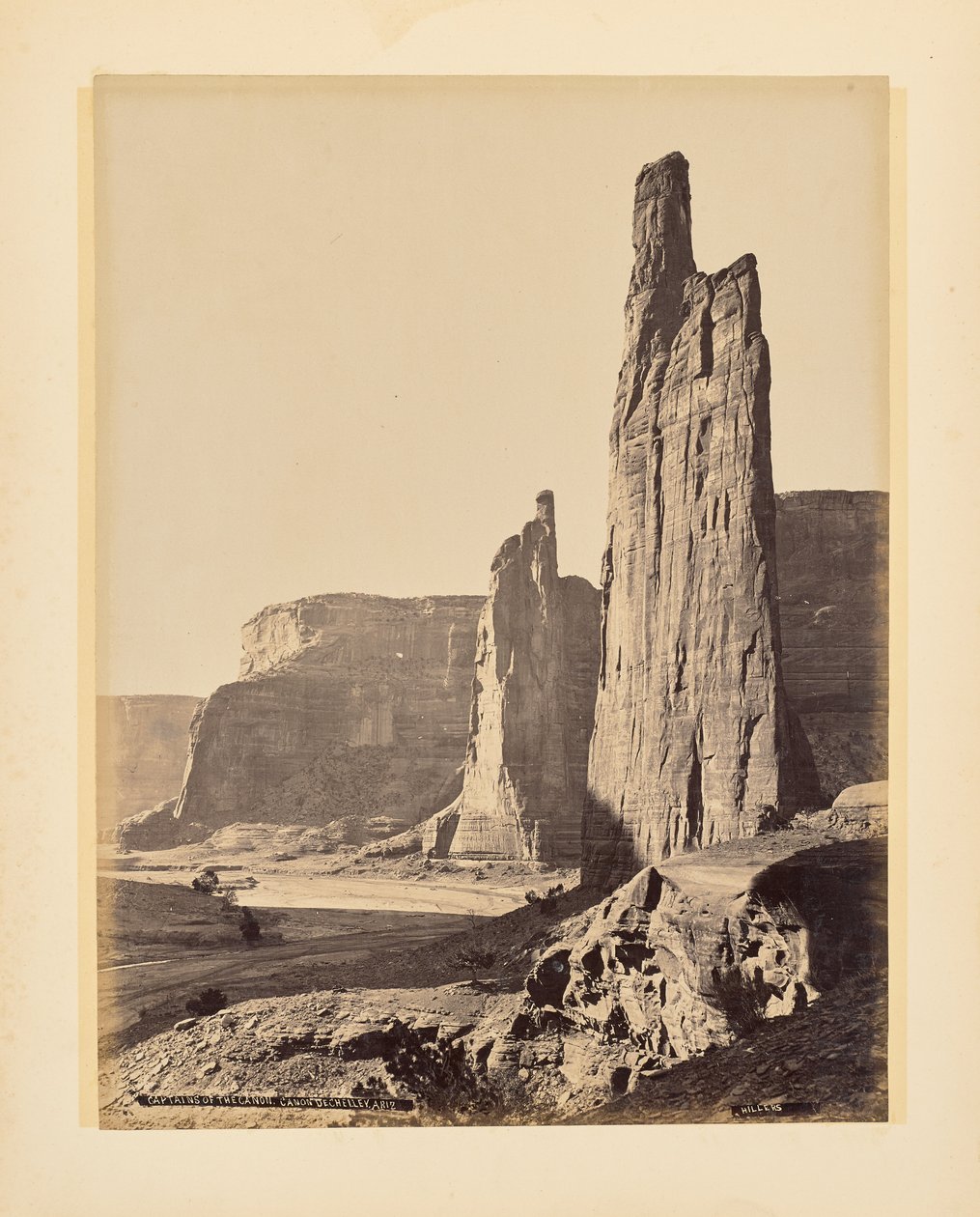 Chefes do desfiladeiro, Canyon de Chelly, Arizona de John K. Hillers