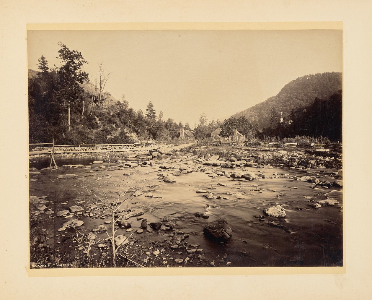 Hickory Nut Valley, Carolina do Norte de John K. Hillers