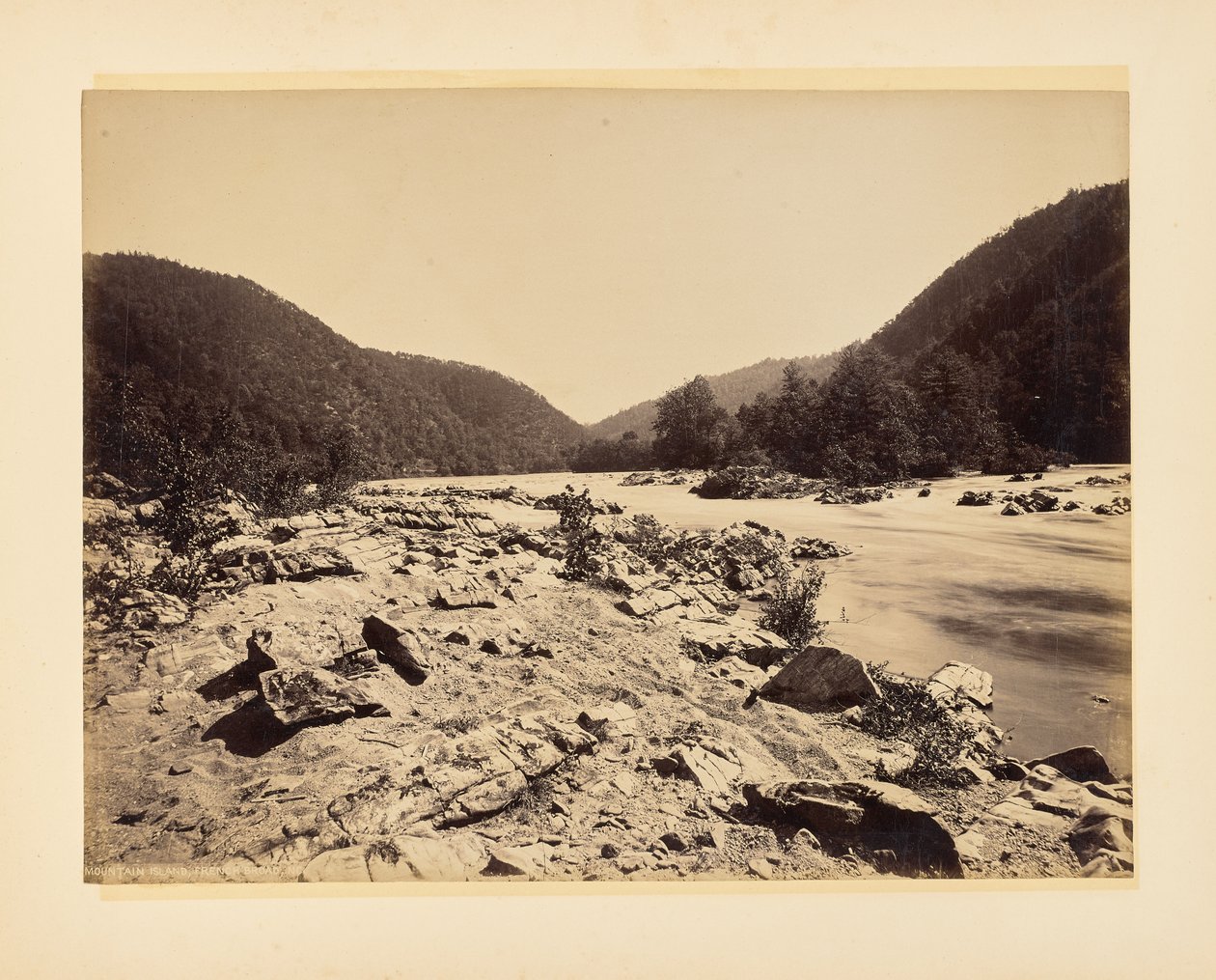 Mountain Island, French Broad, Carolina do Norte de John K. Hillers