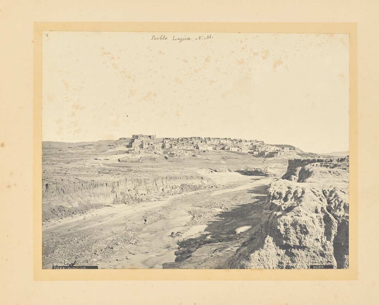 Pueblo Laguna, Novo México de John K. Hillers