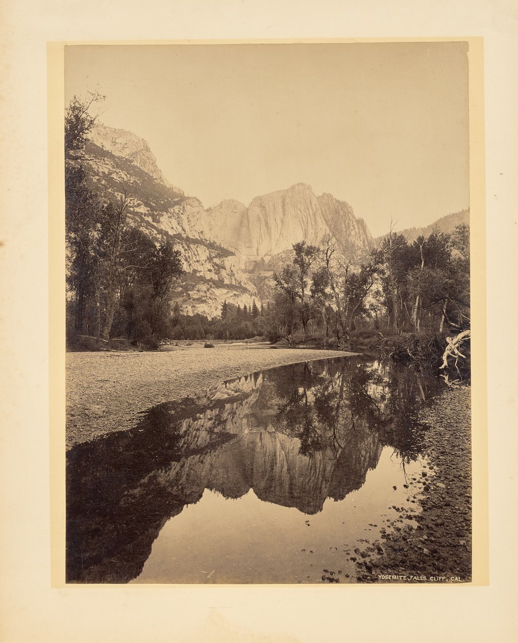 Cascatas de Yosemite, Cliff, Califórnia de John K. Hillers