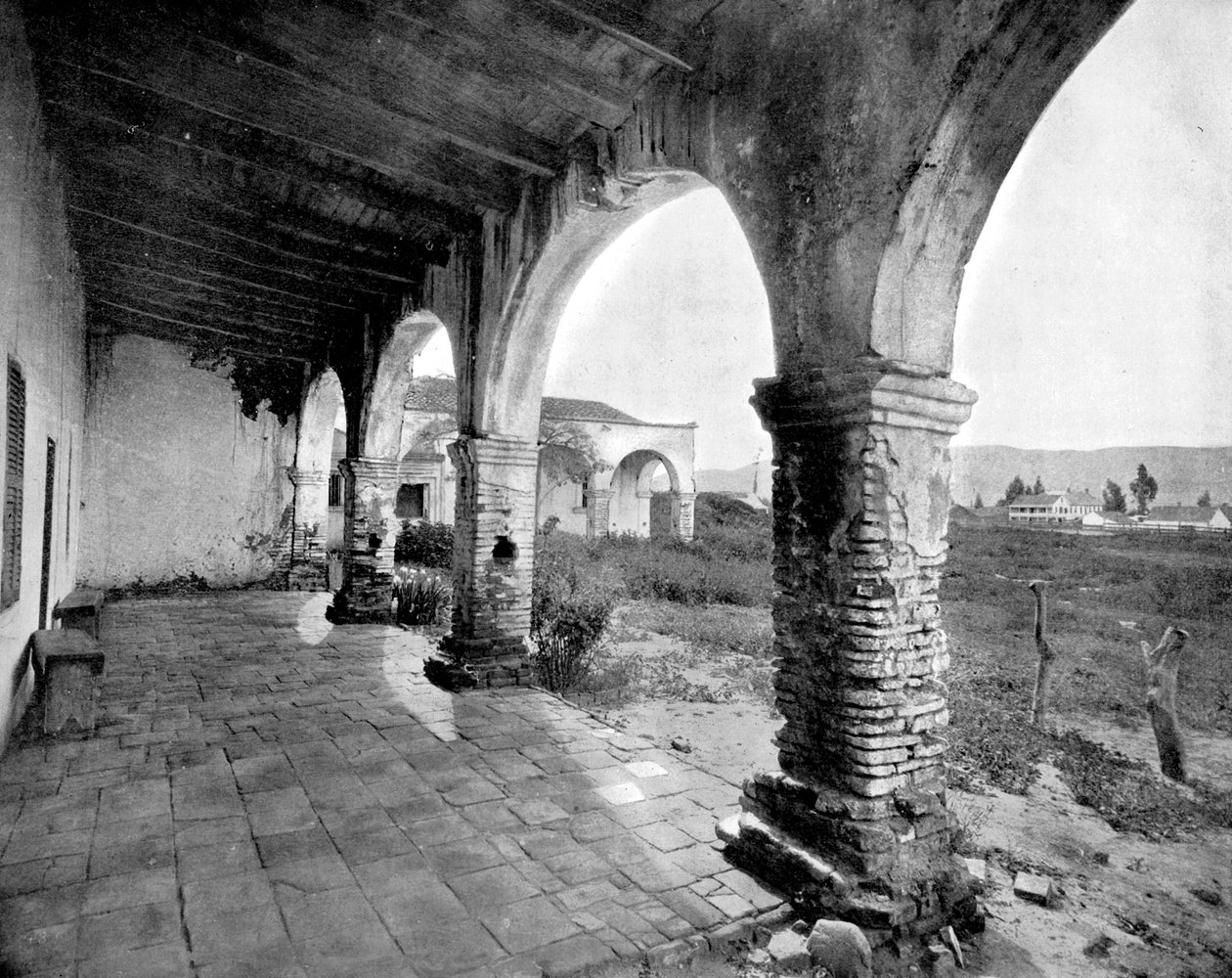 Missão de San Juan, vale de Yosemite, Califórnia, EUA, 1893. de John L. Stoddard