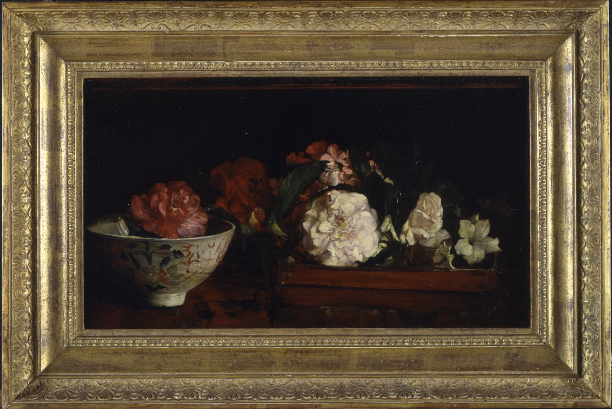 Flores em bandeja japonesa sobre mesa de mogno (óleo sobre painel) de John La Farge or Lafarge