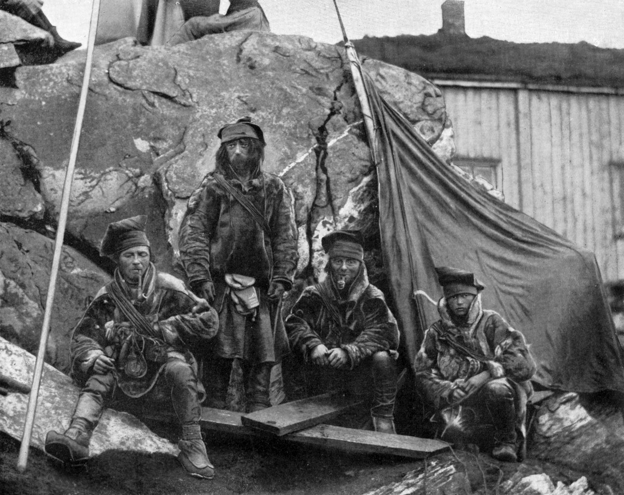Grupo de Lapps na Noruega, foto c. 1890 (foto a p/b) de John Lawson Stoddard