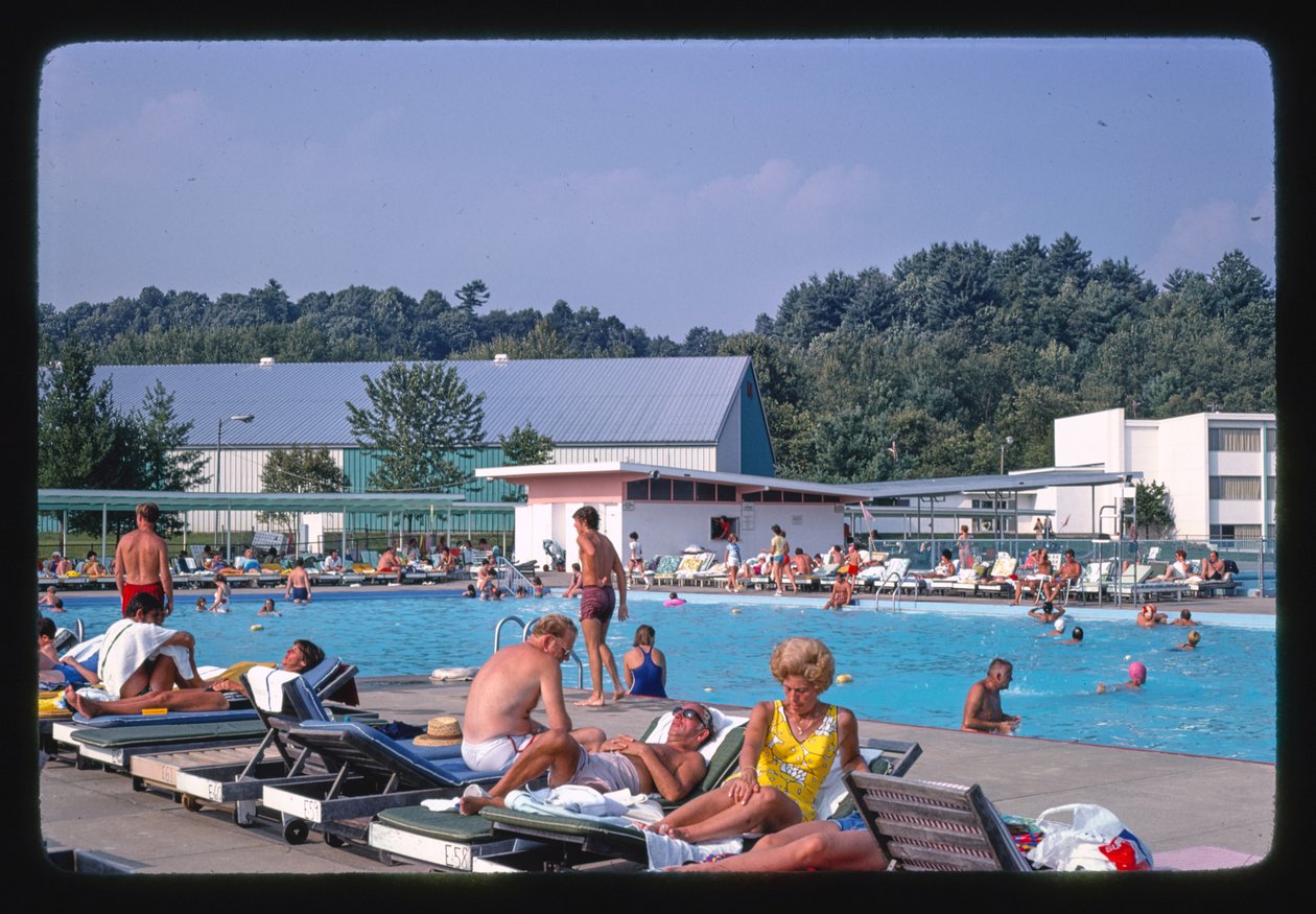 Homowack Hotel  Lodge, Spring Glen, Nova Iorque, EUA de John Margolies