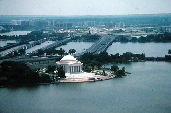 Jefferson Memorial, construído em 1938-43 de John Russell Pope