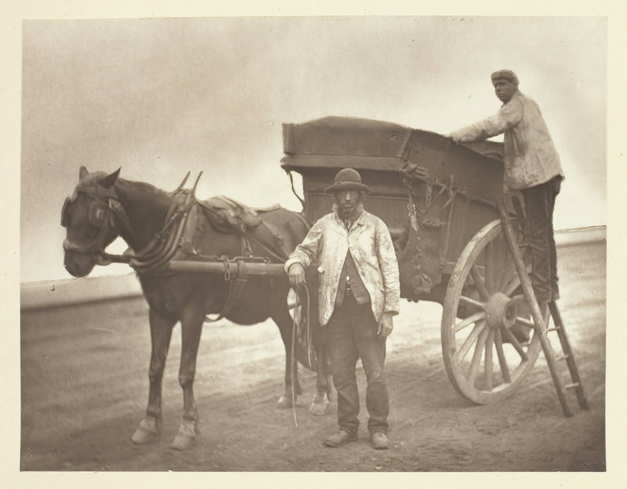 Dustmen Voadores, 1881. de John Thomson
