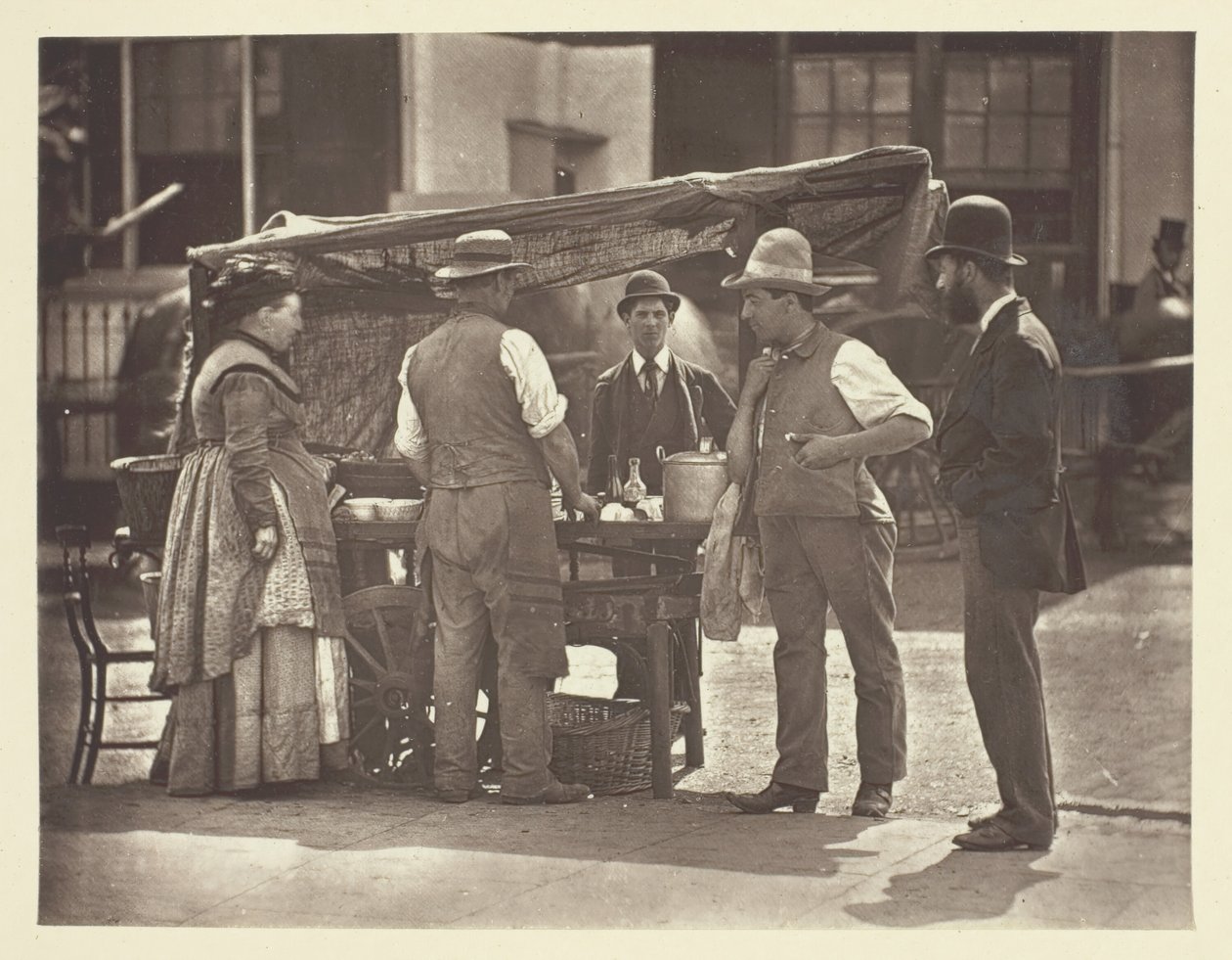 O Vendedor de Conchas, 1881. de John Thomson