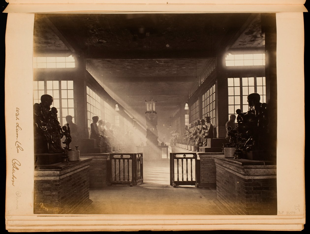 Wah Lum Chu, Cantão (hoje: Templo Hualin) de John Thomson