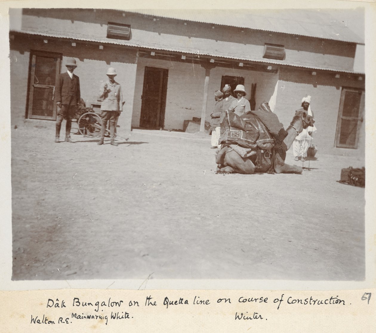 Província de Razavi Khorasan, Irão, c.1908 (foto a p/b) de John Williams Watson