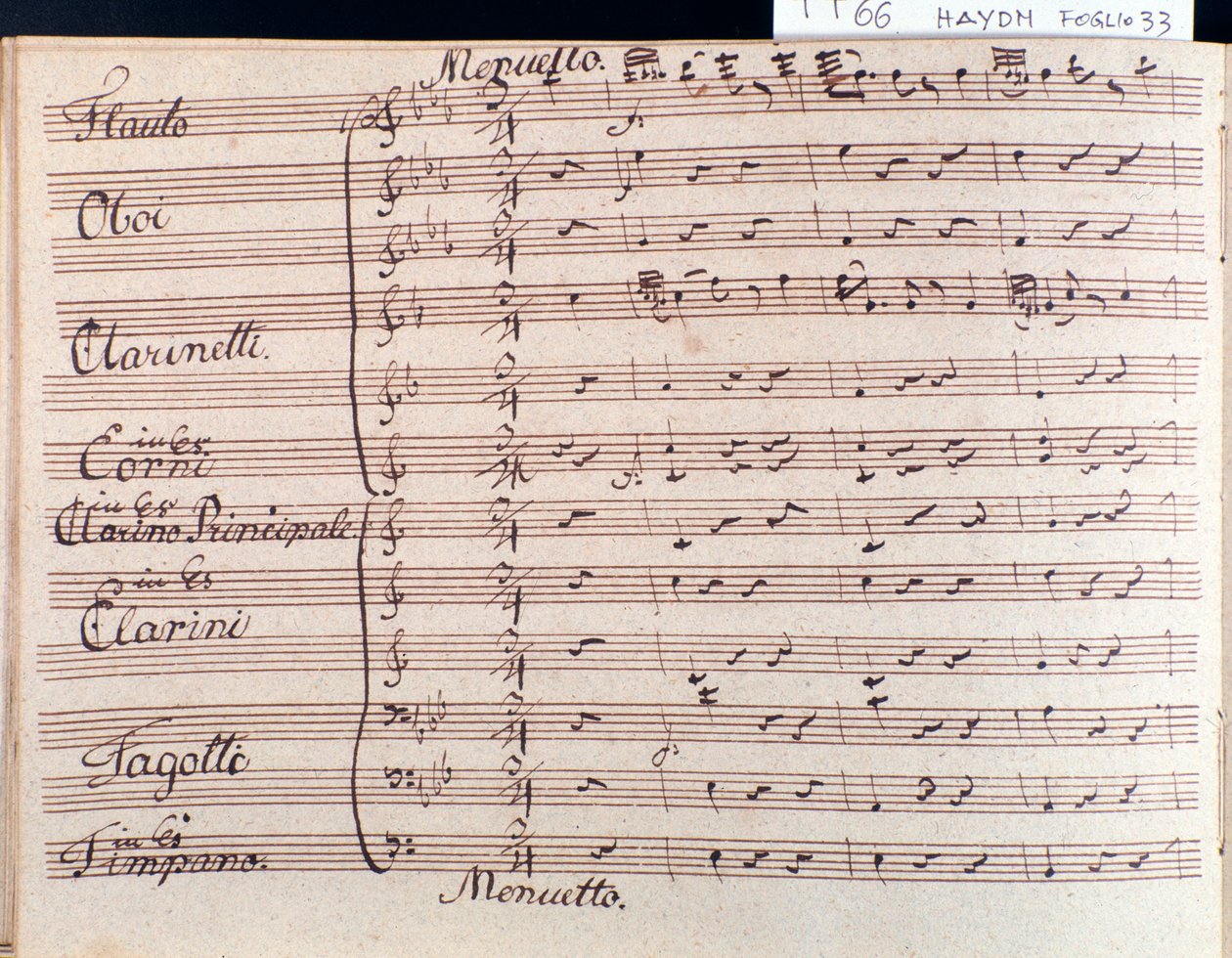 Primeira página de partitura de minueto na Sinfonia 66 em B flat major de J Haydn de Joseph Haydn