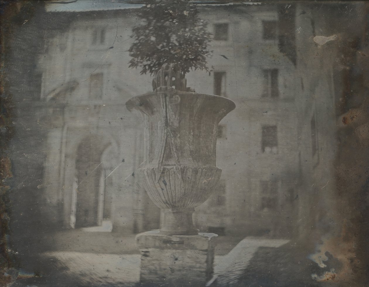Vaso, Santa Cecília em Trastevere, Roma, 1842. de Joseph Philibert Girault De Prangey