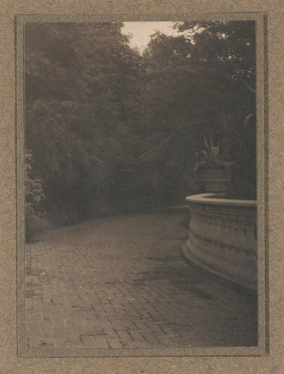 Cenas num jardim de Joseph T. Keiley