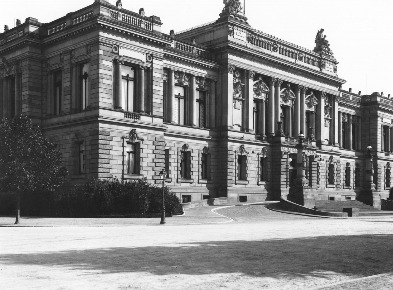O Palácio da delegação regional em Estrasburgo, c.1910 de Jousset