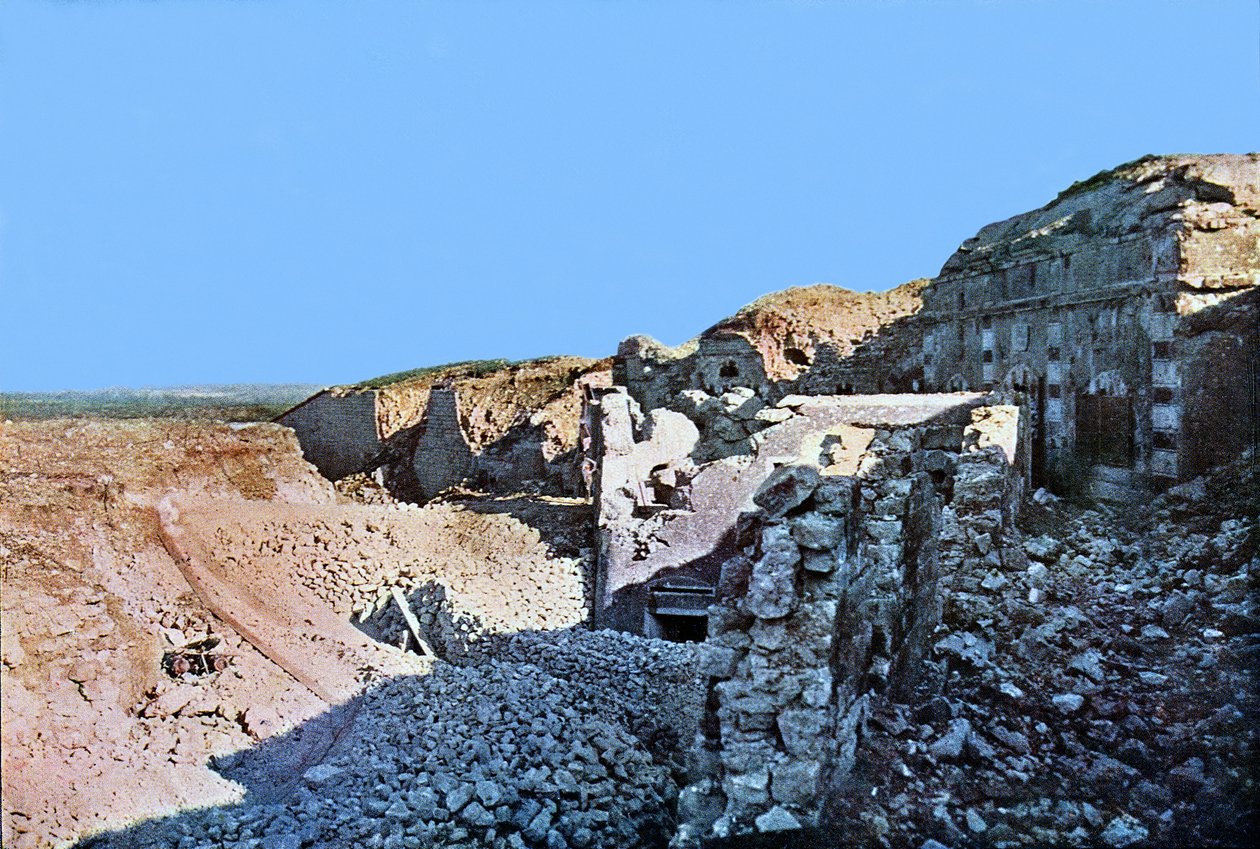 O Fort de Moulainville perto de Verdun, em setembro de 1916 (autocrômico) de Jules Gervais Courtellemont
