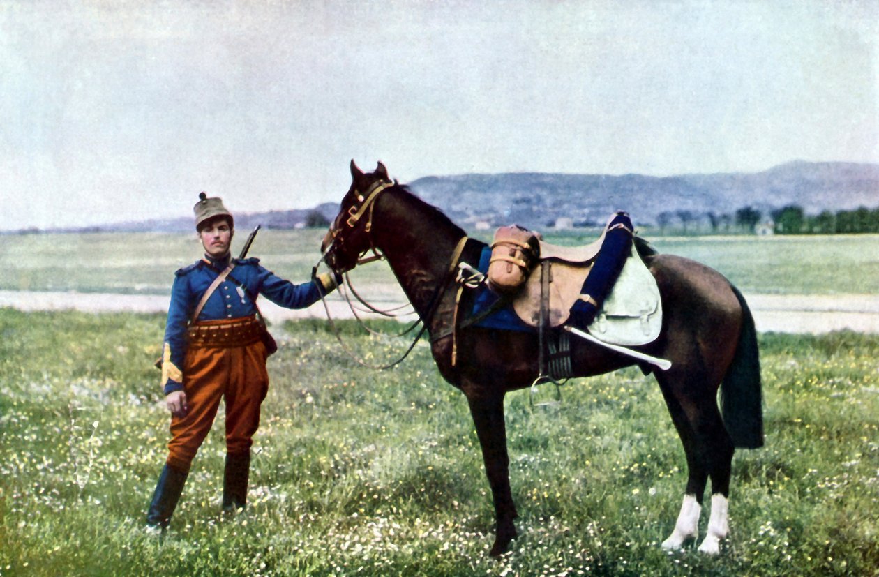 Um brigadeiro francês e seu cavalo durante a Batalha do Marne, a leste de Paris, em setembro de 1914 (autocrômico) de Jules Gervais Courtellemont