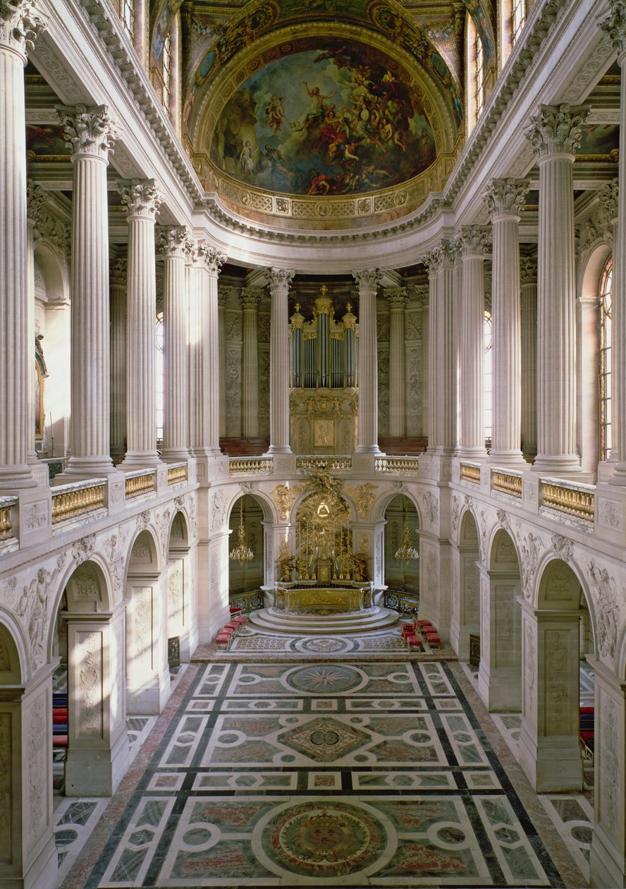 A Chapelle Royale (Capela Real) olhando para o leste, completada por Robert de Cotte (1656-1735) começou 1699 para planos preparados em 1689, dedicado 1710 de Jules Hardouin Mansart