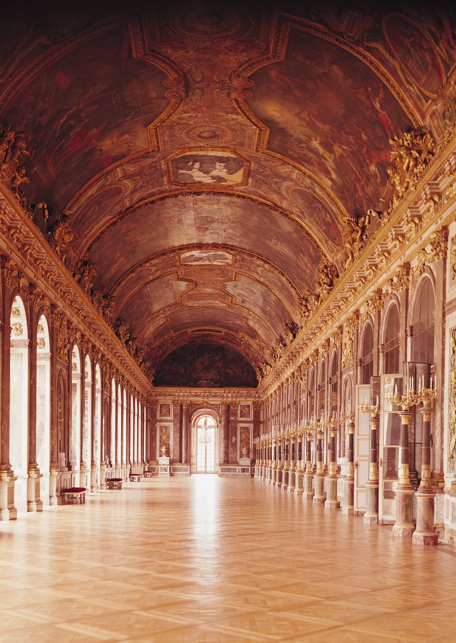 A Galerie des Glaces (Salão dos Espelhos) 1678-84 de Jules Hardouin Mansart