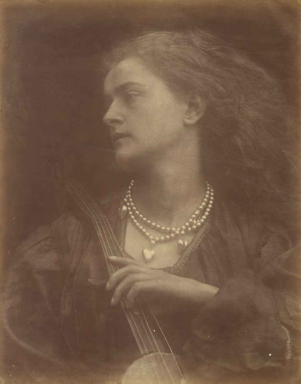 E Enid Sang, setembro de 1874. de Julia Margaret Cameron