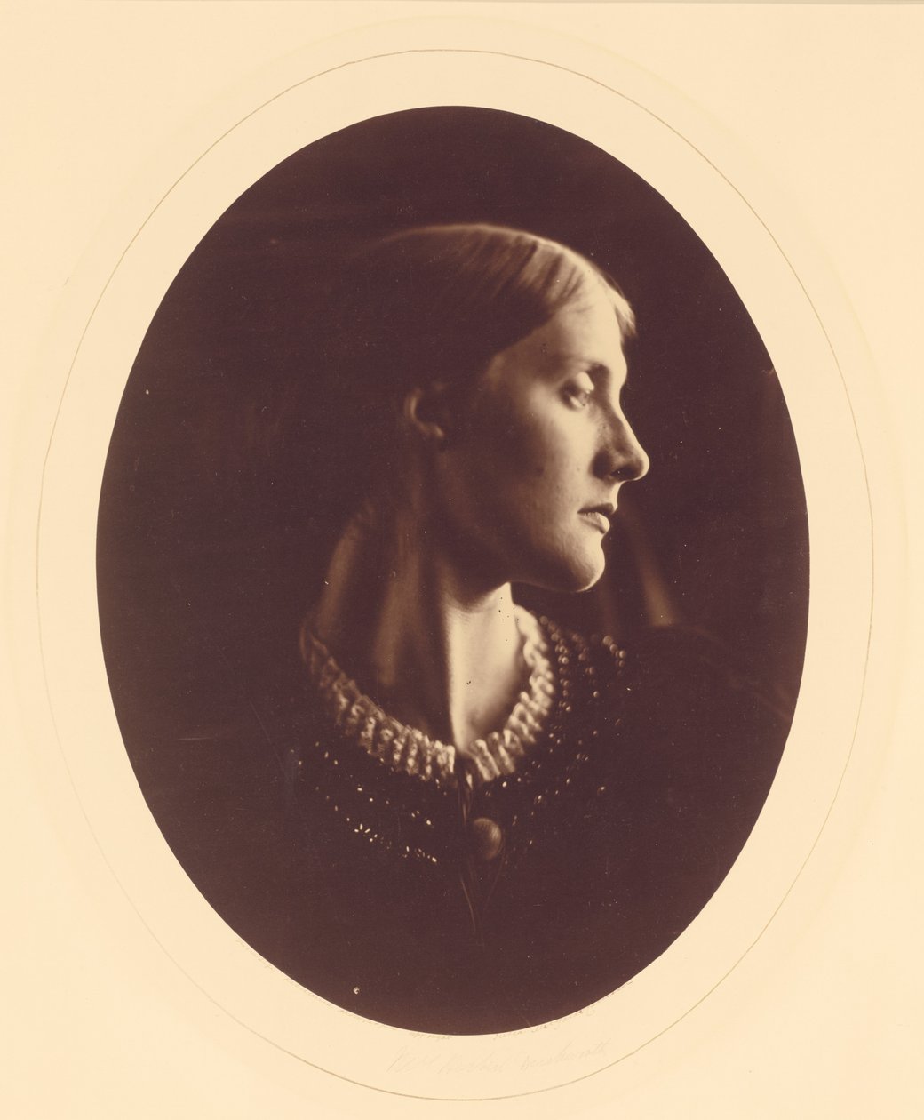 Sra. Herbert Duckworth, abril de 1867 (estampa do álbum) de Julia Margaret Cameron