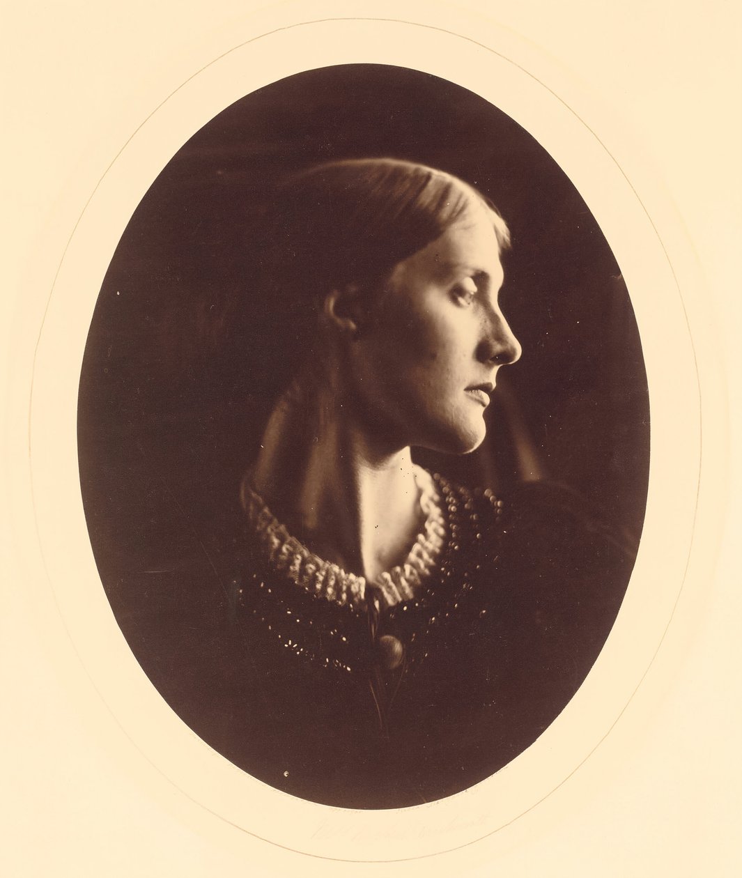 Sra. Herbert Duckworth, Abril de 1867. de Julia Margaret Cameron