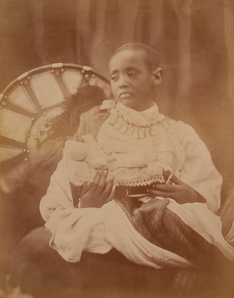 Príncipe Dejatch Alamayou da Abissínia, c.1868 de Julia Margaret Cameron