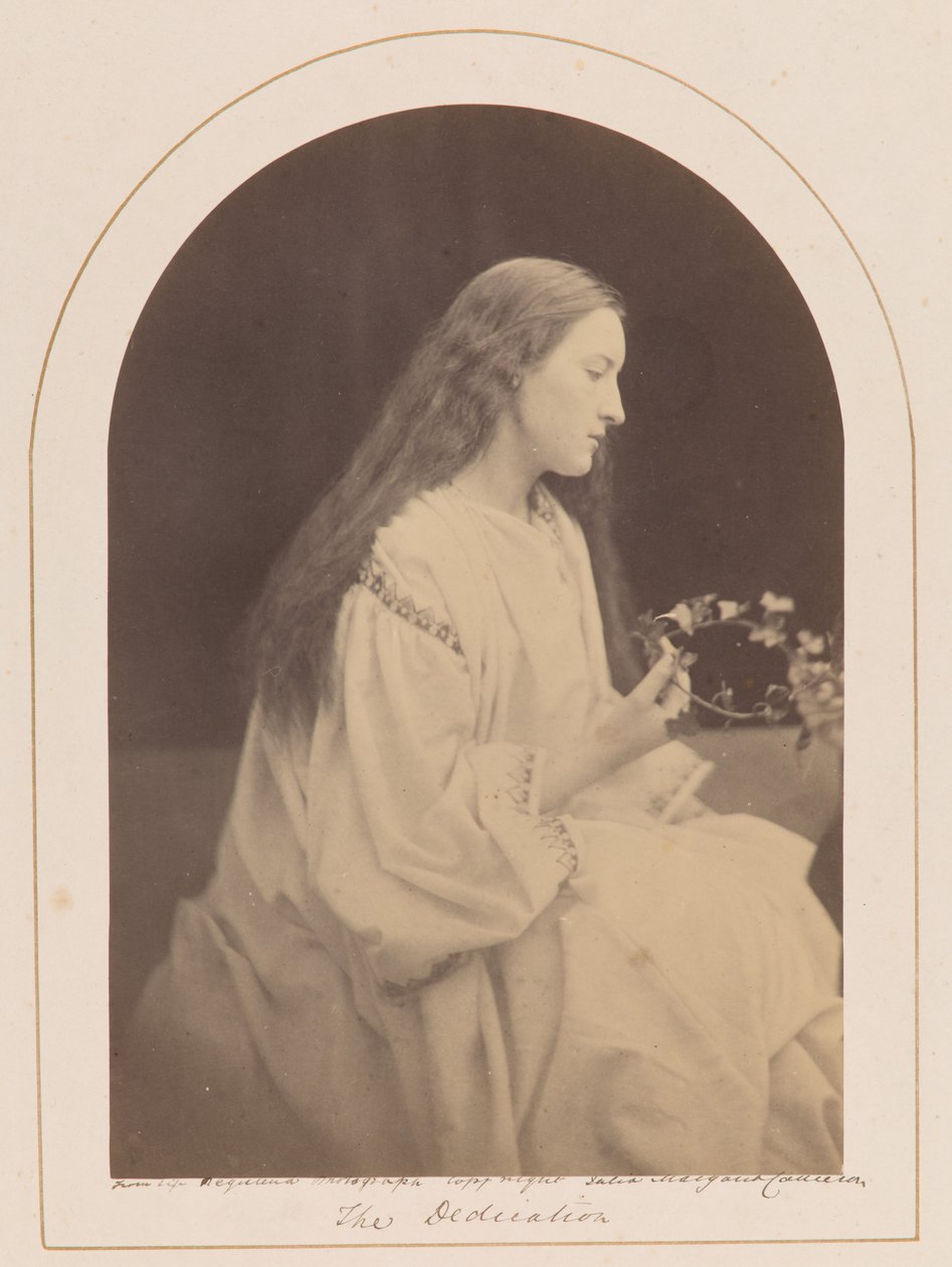 A dedicatória (Hattie Campbell) de Julia Margaret Cameron