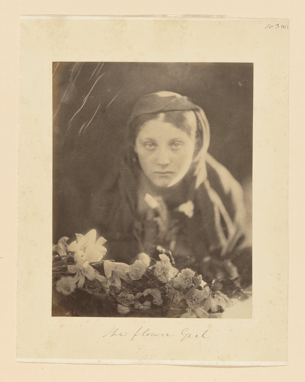 A rapariga das flores de Julia Margaret Cameron