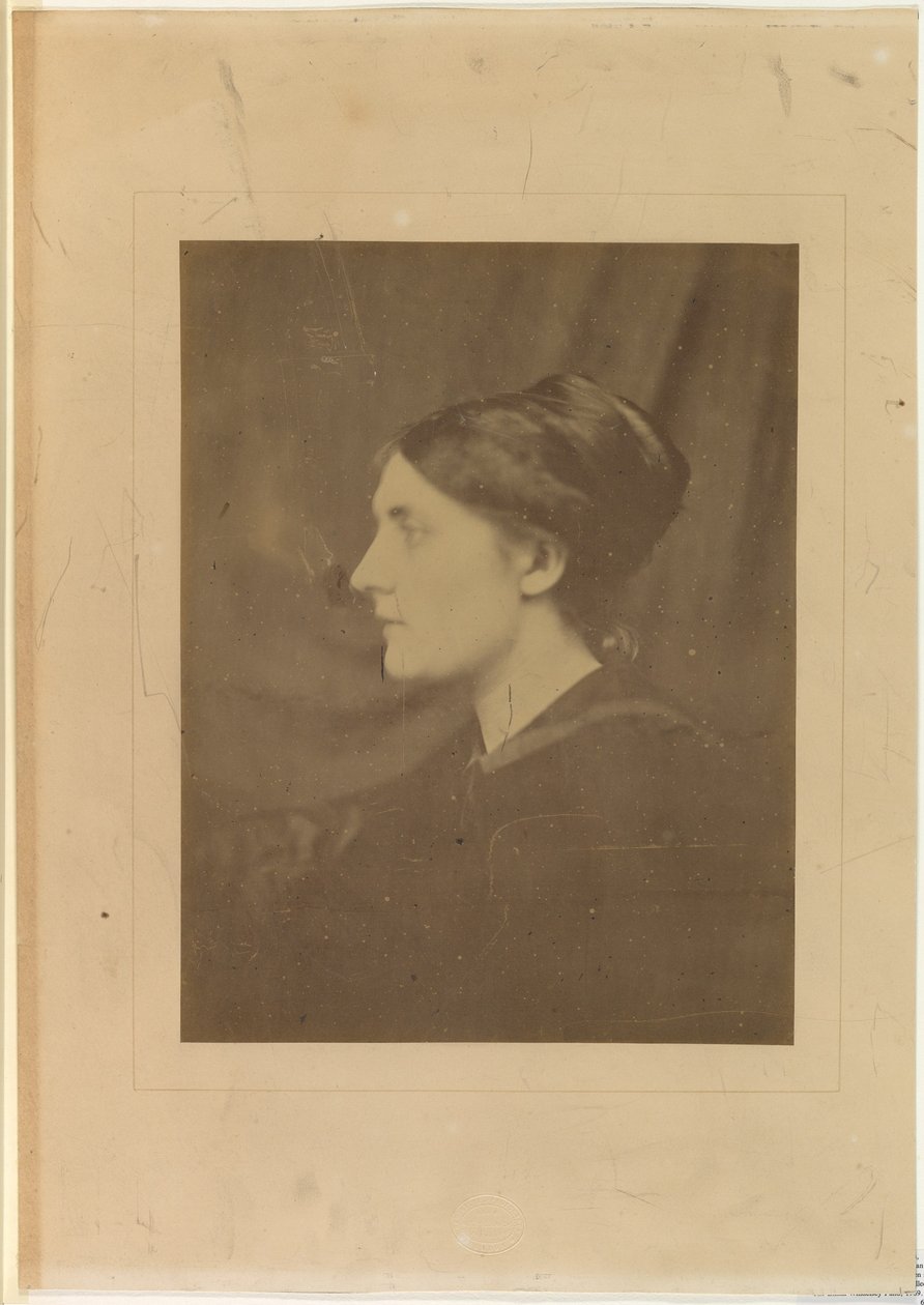 [Mulher não identificada, de perfil] de Julia Margaret Cameron