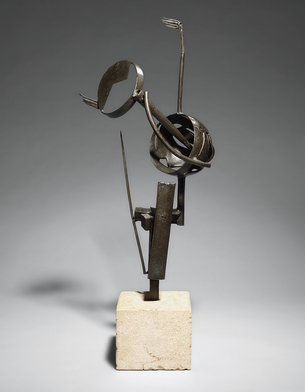O Sonho (O Beijo); Le reve (Le baiser), c.1934 (bronze com pátina marrom, base) de Julio Gonzales