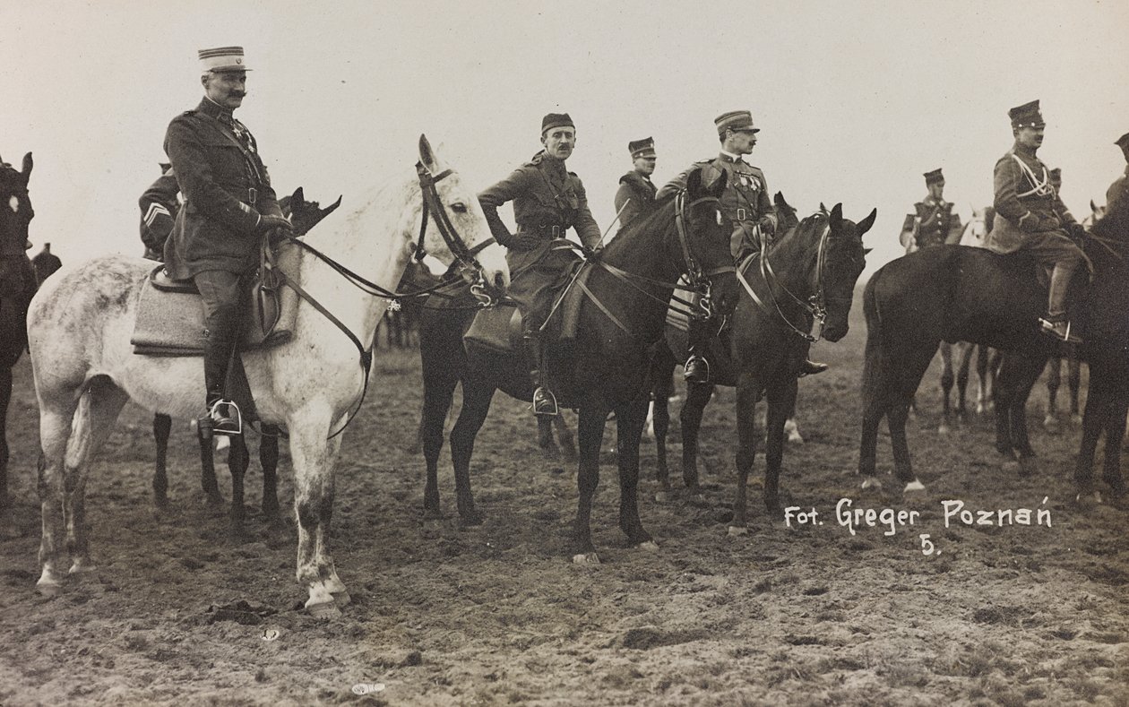 Álbum Jack Bosio - Campanha de Guerra 1917-1920: Missão Militar na Polônia (Varsóvia - Posen) março-abril 1919, uma bateria de cavalo em Posen (Poznan), 03-041919 de K. Greger