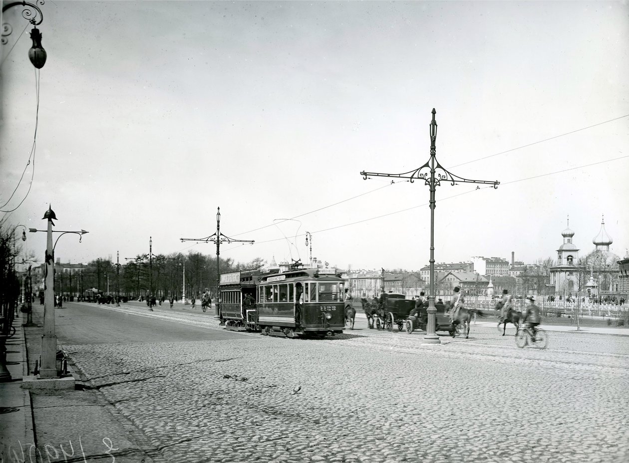 Bondes elétricos em São Petersburgo, c.1910 de Karl Karlovich Bulla