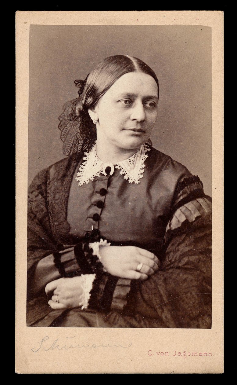Retrato de Clara Schumann (1819-1896), de Jagemann, Carl von (1819-1883). Foto de Albumina de Karl von Jagemann