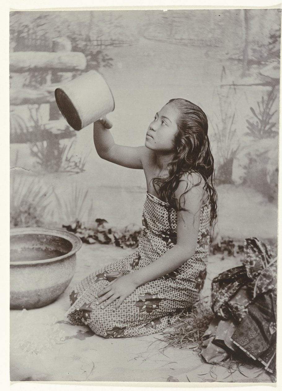 Retrato de estúdio de uma jovem lavadeira javanesa de Kassian Cephas
