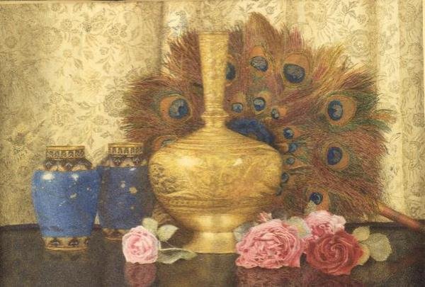 Presentes do Leste: Cloisonne Vase, Peacock Feathers, Damask Roses e Indian Vase de Kate Hayllar