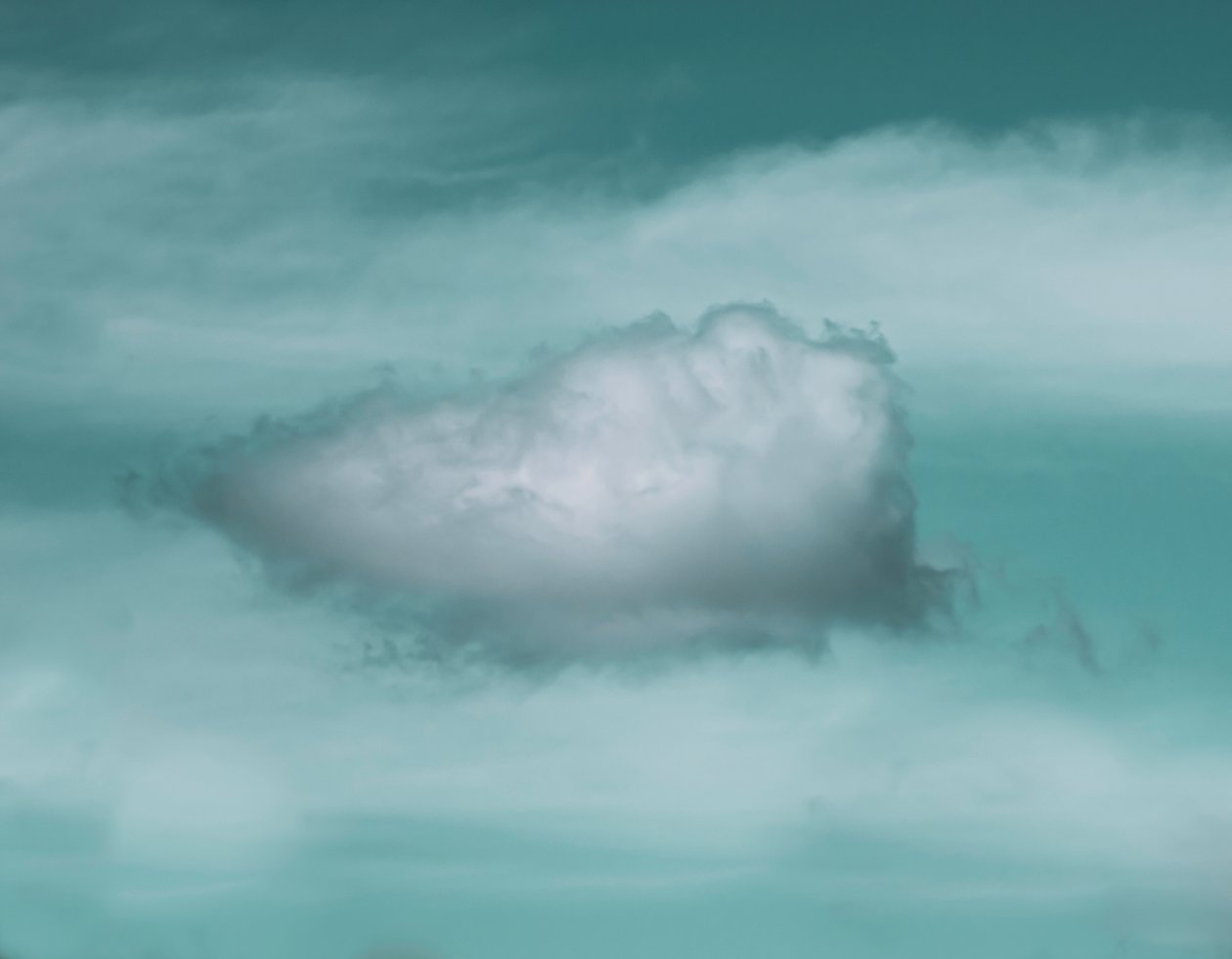 Nave espacial das nuvens, 2021 (foto) de Katha Wood