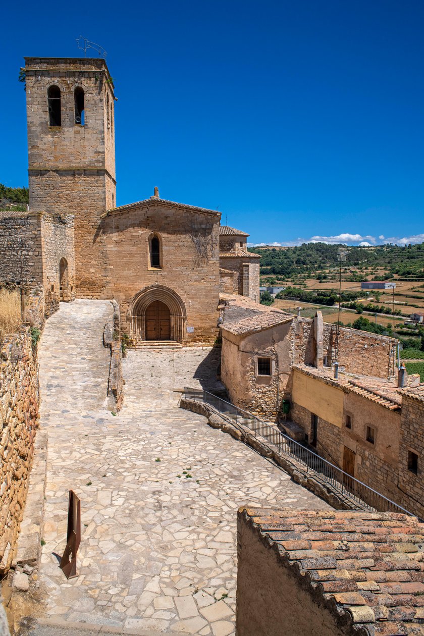 Guimerà medieval village at sunset Urgell, Lleida, 2021 (foto) de Alec Hunter