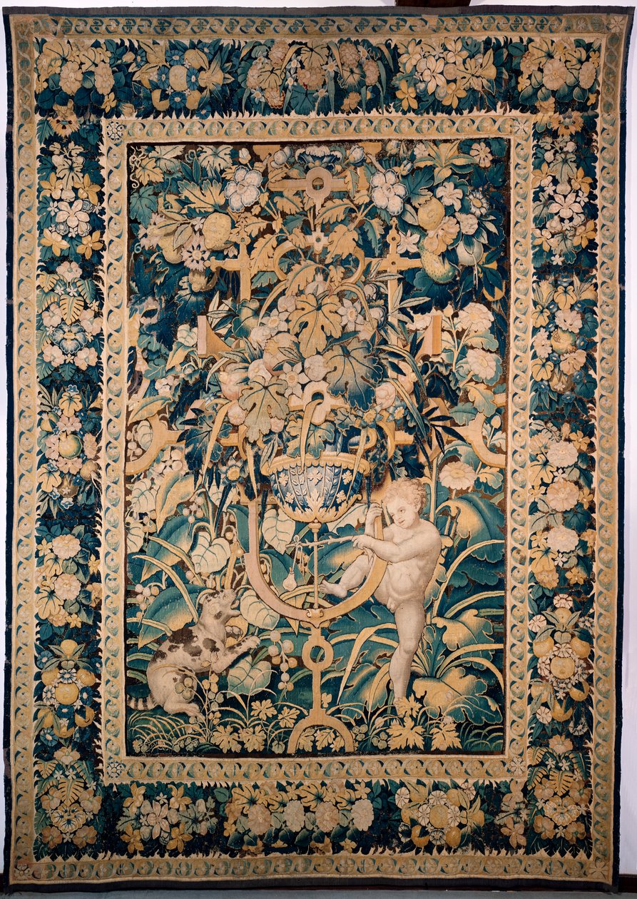 Tapeçaria. Enghien. Menino enfrentando um animal selvagem (Bambin taquinant un jeune fauve, De knaap met het jonge wilde dier). 363cm x 259cm. Um menino ou puto provocando um animal selvagem, talvez um leopardo, com uma pêra presa em uma vara. de Alec Hunter