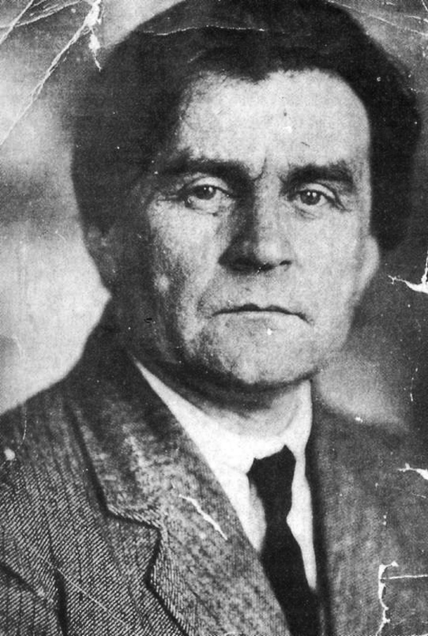 Retrato de 1925 de Kazimir Severinovich Malevich