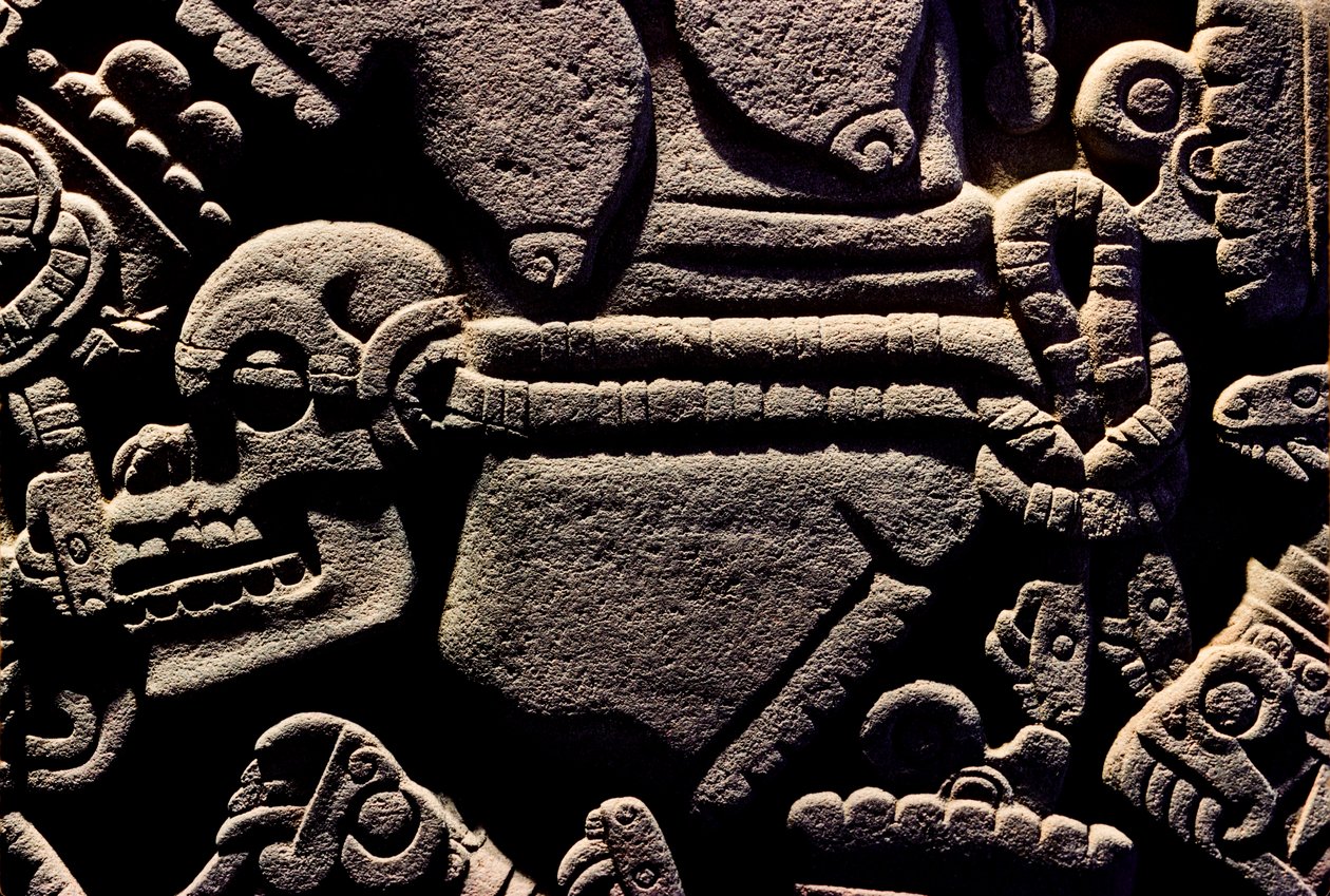 Américas; arqueologia; México; Templo Mayor; Grande Templo dos Astecas; Coyolxauqui, 2010 (foto) de Kenneth Garrett