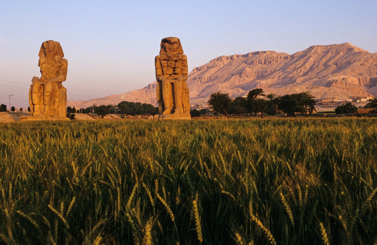 Colossos de Ménon; Amenhotep III; de Kenneth Garrett